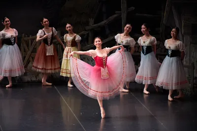 2026 GISELLE 東京 — 第2部『ジゼル』第1幕 — ペザントの踊り