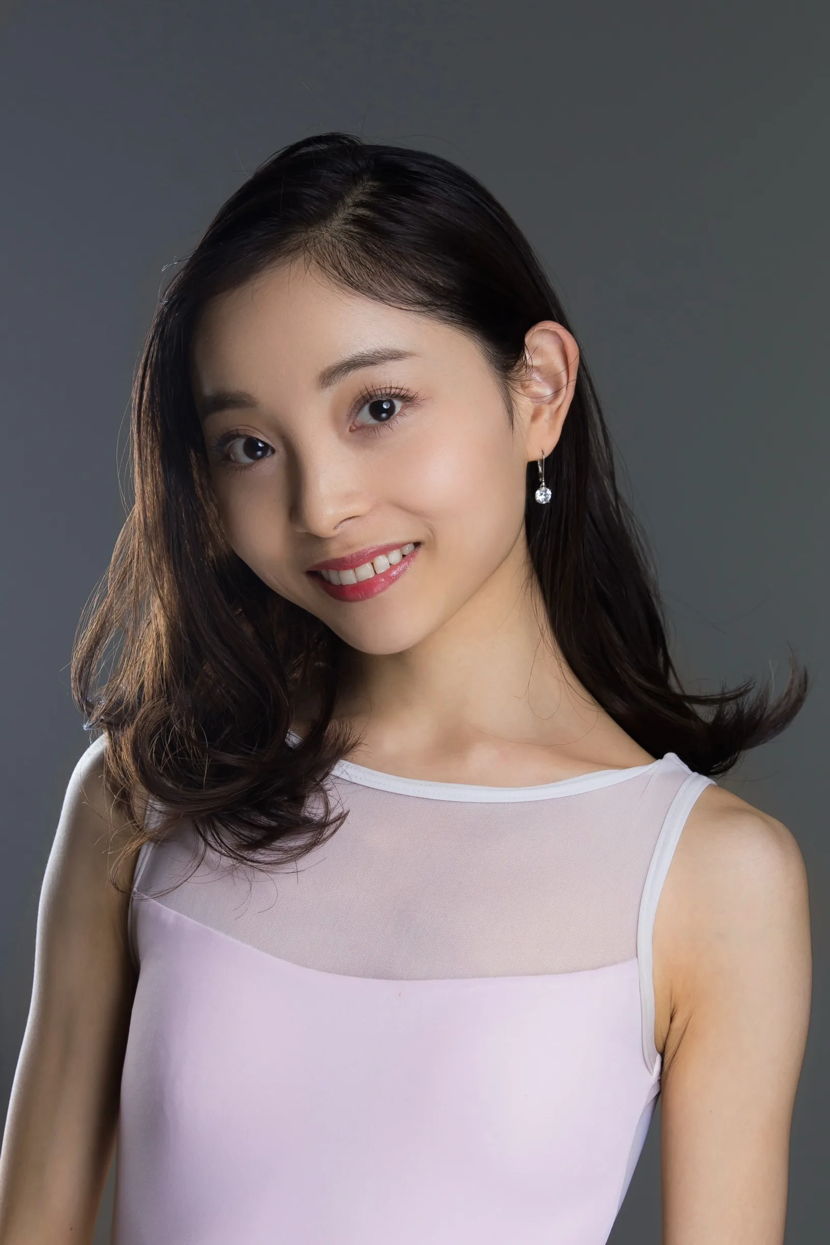 中野 伶美(ドゥ・ウィリ / ジゼルフレンド役 / 元 シビウ劇場バレエ団)